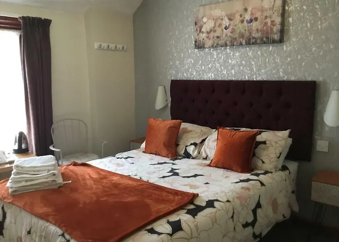Kirkstall Guest House